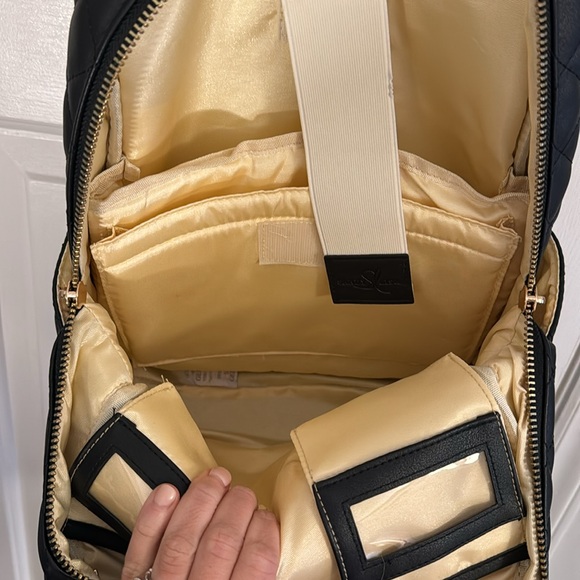 NWT Sandy Lisa St. Tropez faux Leather Black Backpack - Picture 7 of 11